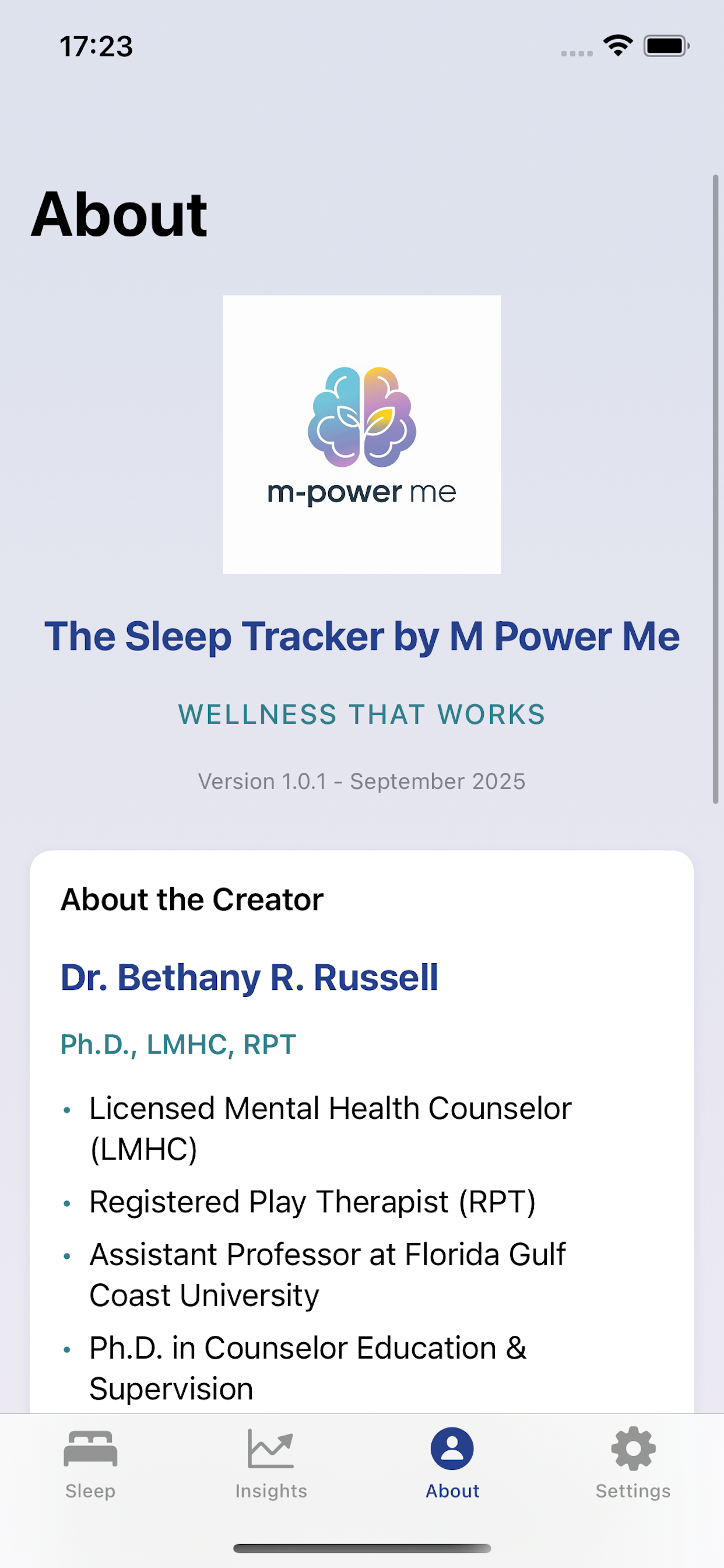 Sleep Tracker app screenshot 7 showing various features and multilingual interface elements